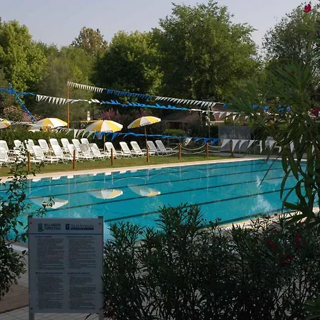 And Apts. In Lignano 21694 Проживание в семье *