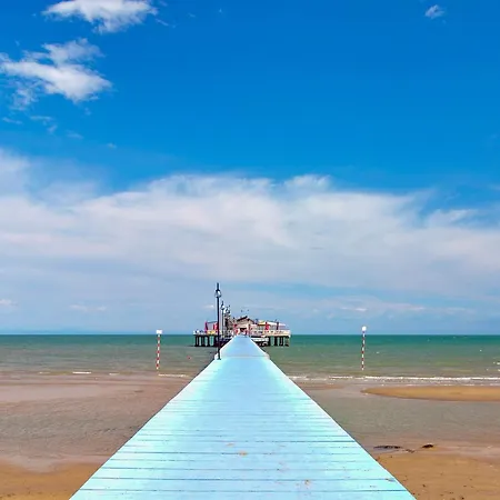 Проживание в семье And Apts. In Lignano 21694