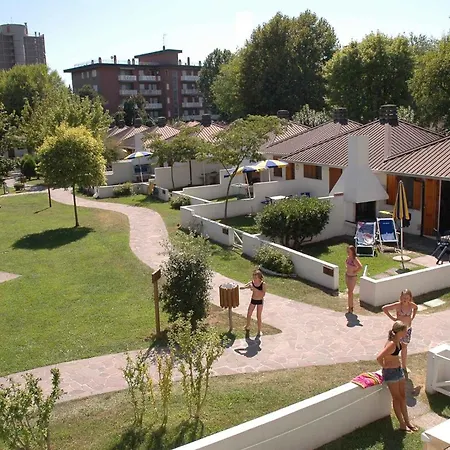 Village Nidos And In Lignano 21694 Apartman *